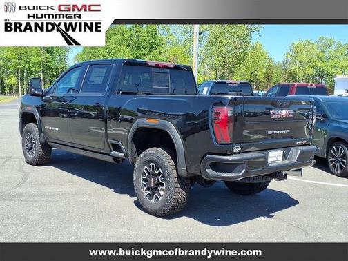 Onyx Black 2026 GMC Sierra 2500 AT4X
