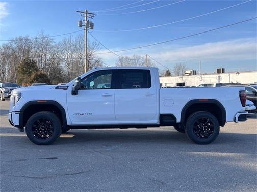 2025 GMC Sierra 2500 AT4