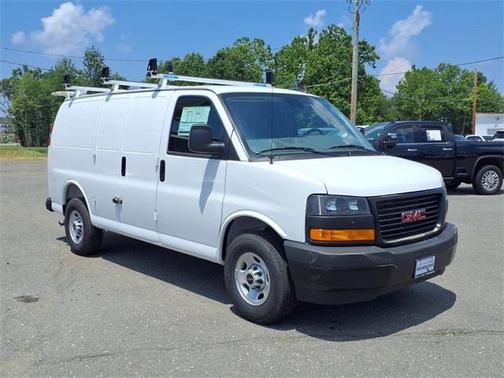 2025 GMC Savana 2500 Work Van