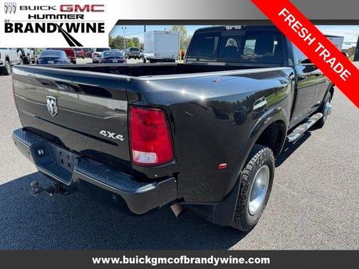 Brilliant Black Crystal Pearlcoat 2018 RAM 3500 Big Horn Crew Cab 4x4 8' Box