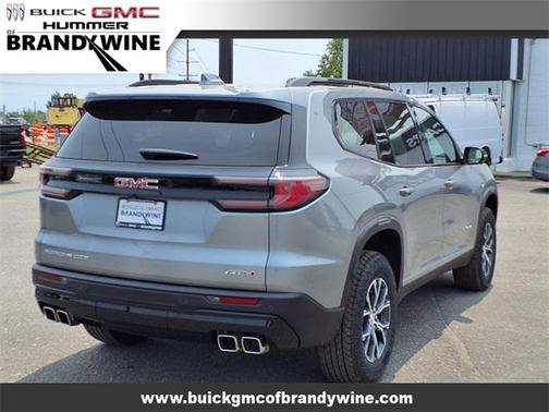 2025 GMC Acadia AWD AT4