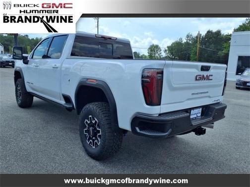 2025 GMC Sierra 2500 AT4