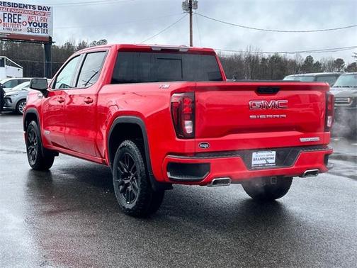 2025 GMC Sierra 1500 Elevation