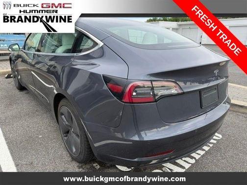 Gray 2020 Tesla Model 3 Standard Range Plus