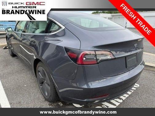 Gray 2020 Tesla Model 3 Standard Range Plus