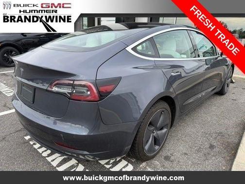 Gray 2020 Tesla Model 3 Standard Range Plus