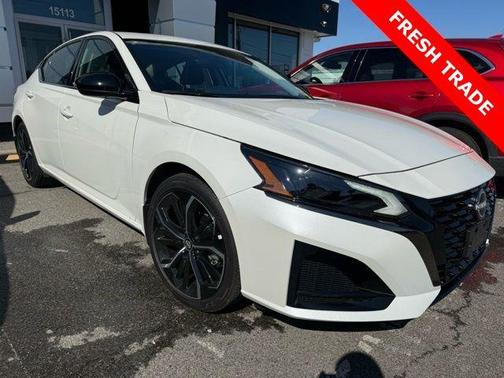 2025 Nissan Altima SR FWD