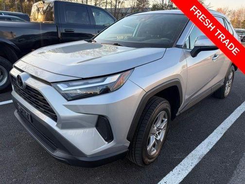 Silver Sky Metallic 2022 Toyota RAV4 XLE