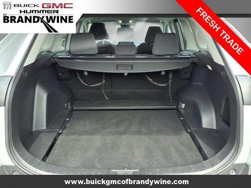 Silver Sky Metallic 2022 Toyota RAV4 XLE