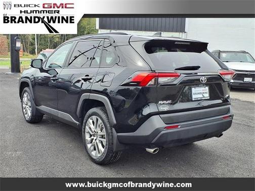 2024 Toyota RAV4 XLE Premium