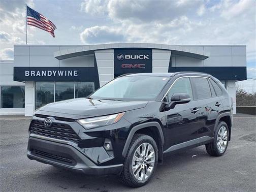 2024 Toyota RAV4 XLE Premium