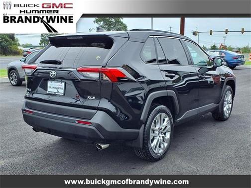 2024 Toyota RAV4 XLE Premium