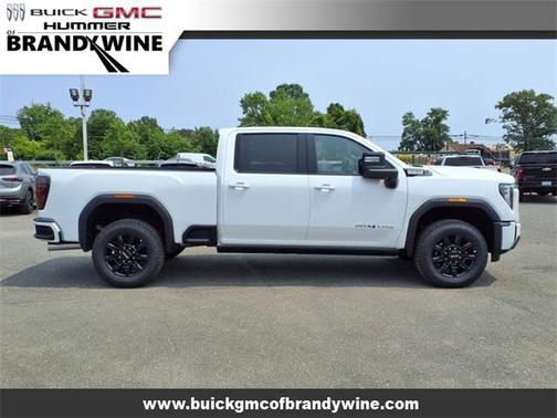 2025 GMC Sierra 2500 AT4