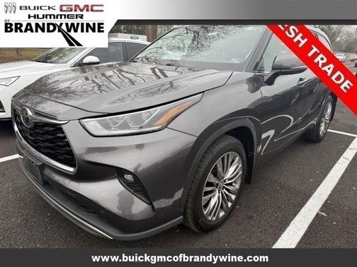 2022 Toyota Highlander Platinum