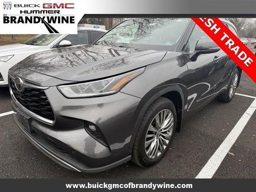 2022 Toyota Highlander Platinum