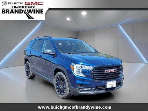 Marine Metallic 2023 GMC Terrain SLT
