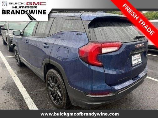 Marine Metallic 2023 GMC Terrain SLT