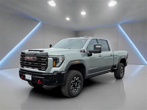 2025 GMC Sierra 2500 AT4X