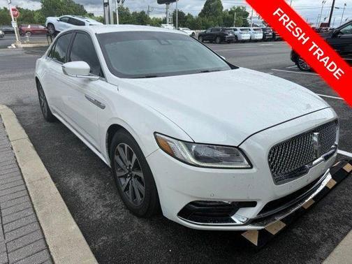 PRISTINE WHITE METALLIC 2020 Lincoln Continental Standard