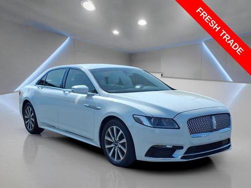 PRISTINE WHITE METALLIC 2020 Lincoln Continental Standard