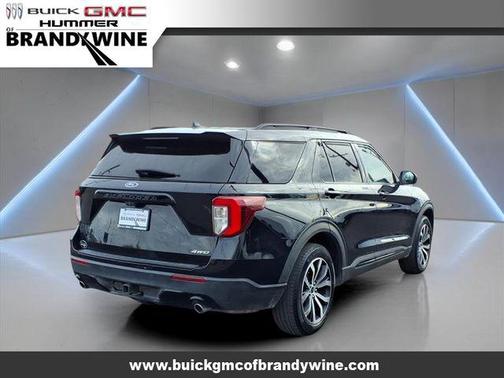 2022 Ford Explorer ST-Line