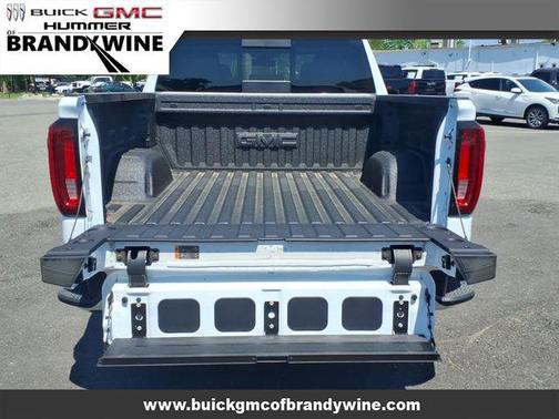 Summit White 2026 GMC Sierra 1500 SLT