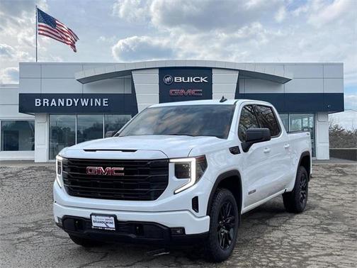 2025 GMC Sierra 1500 Elevation