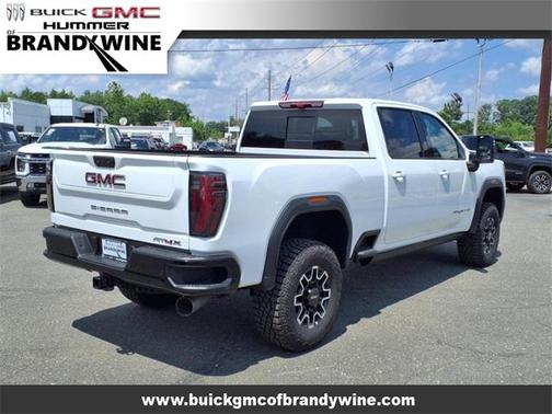 2025 GMC Sierra 2500 AT4