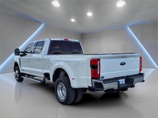 2025 Ford F-350 Lariat