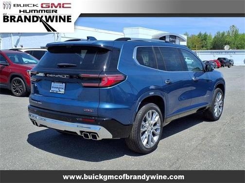 2025 GMC Acadia Denali