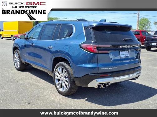 2025 GMC Acadia Denali
