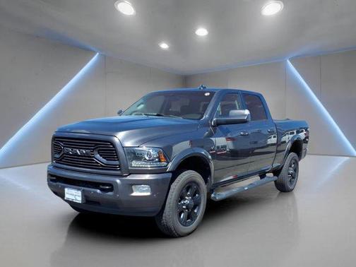 2018 RAM 2500 Laramie Crew Cab 4x4 6'4' Box