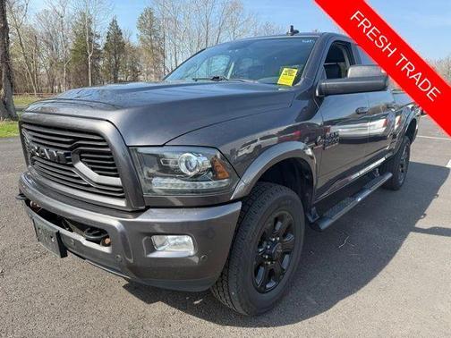 Granite Crystal Metallic Clearcoat 2018 RAM 2500 Laramie Crew Cab 4x4 6'4' Box