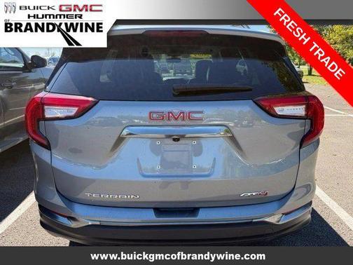 Sterling Metallic 2023 GMC Terrain AWD AT4