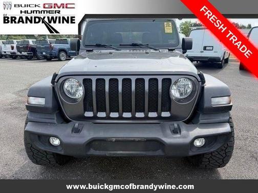 Granite Crystal Metallic Clearcoat 2018 Jeep Wrangler Unlimited Sport