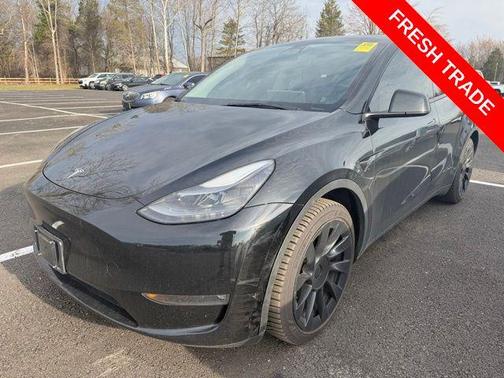 2023 Tesla Model Y Long Range Dual Motor All-Wheel Drive