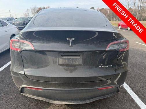2023 Tesla Model Y Long Range Dual Motor All-Wheel Drive