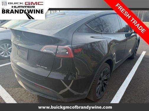 2023 Tesla Model Y Long Range Dual Motor All-Wheel Drive