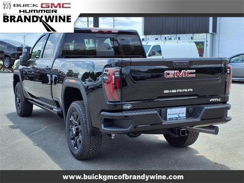 2025 GMC Sierra 2500 AT4