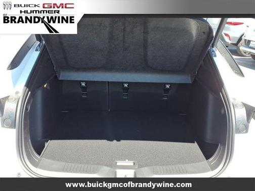 Summit White 2026 Buick Envista Sport Touring FWD