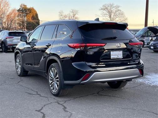 2020 Toyota Highlander Platinum