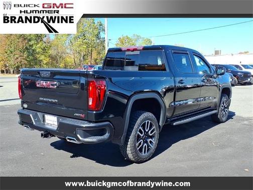 2024 GMC Sierra 1500 AT4