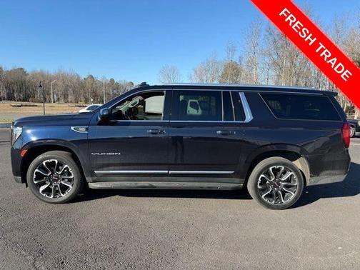 2023 GMC Yukon XL SLT