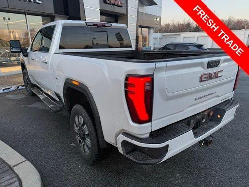 2024 GMC Sierra 2500 Denali