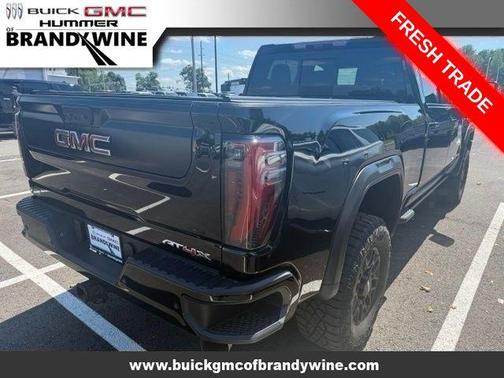 Onyx Black 2025 GMC Sierra 2500 AT4X