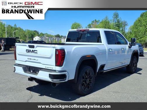 Glacier White Tricoat 2026 GMC Sierra 2500 Denali Ultimate