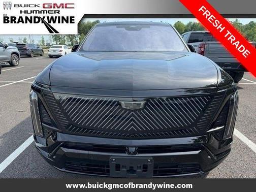 Stellar Black Metallic 2026 Cadillac VISTIQ Premium Luxury