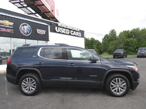 2017 GMC Acadia SLE-2