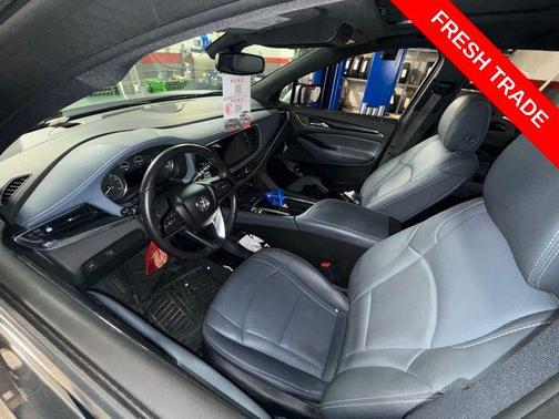 2023 Buick Enclave Essence AWD