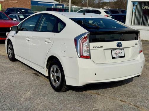 2013 Toyota Prius Two